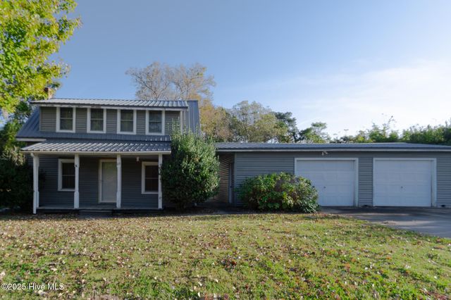 23 Gum Lumber Road, Aurora, NC 27806