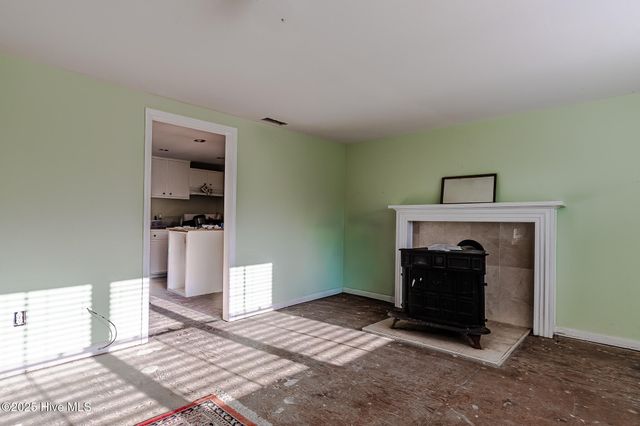 23 Gum Lumber Road, Aurora, NC 27806