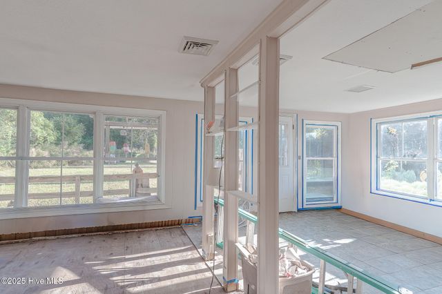 23 Gum Lumber Road, Aurora, NC 27806