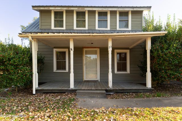 23 Gum Lumber Road, Aurora, NC 27806