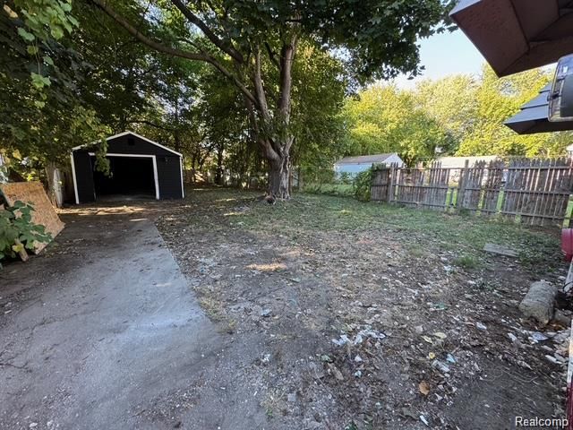 10487 Duprey Street, Detroit, MI 48224