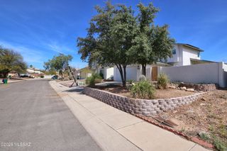 9280 N Monmouth Court, Tucson, AZ 85742