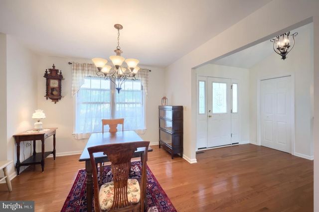 7284 LANDON DR, Thomasville, PA 17364