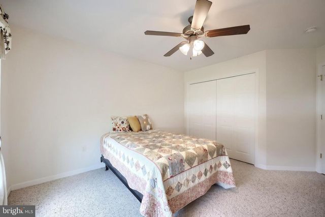 7284 LANDON DR, Thomasville, PA 17364