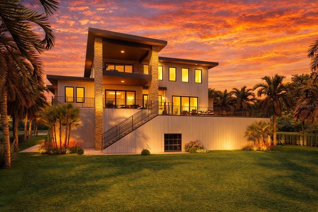 26 HARBORPOINTE DR, Port Richey, FL 34668