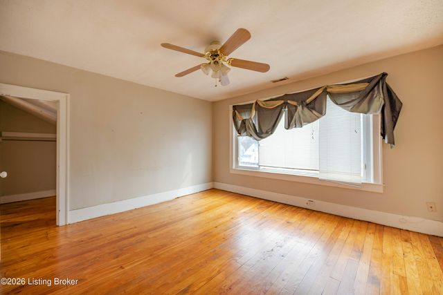 120 N 42nd St, Louisville, KY 40212