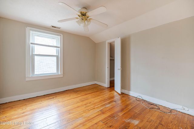 120 N 42nd St, Louisville, KY 40212