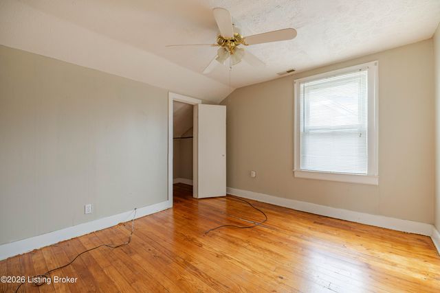 120 N 42nd St, Louisville, KY 40212