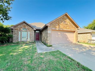 108 Willow Street, Crowley, TX 76036