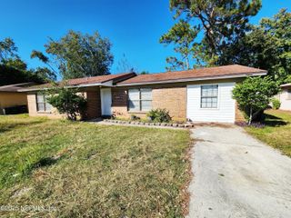 7127 PRELLIE Street, Jacksonville, FL 32210