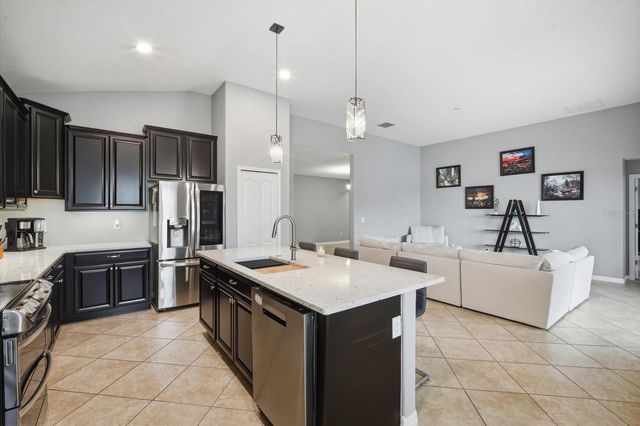 11604 SUNBURST MARBLE ROAD, Riverview, FL 33579
