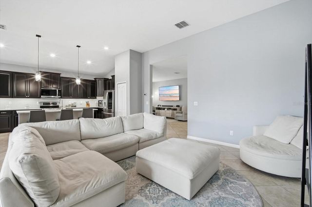 11604 SUNBURST MARBLE ROAD, Riverview, FL 33579