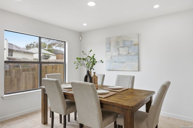 16046 Watering Point Dr, San Antonio, TX 78247