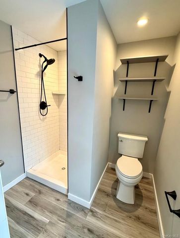 45 Garfield Street, Bay Shore, NY 11706