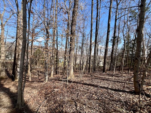 1865 Red Fox Court E, Martinsville, IN 46151