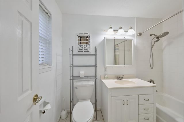 21807 Greengate Drive, Spring, TX 77388