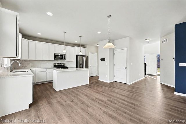 113 Parker Lane, Ortonville, MI 48462