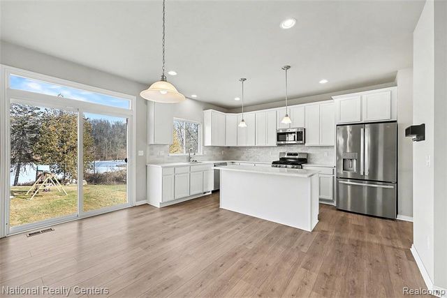 113 Parker Lane, Ortonville, MI 48462