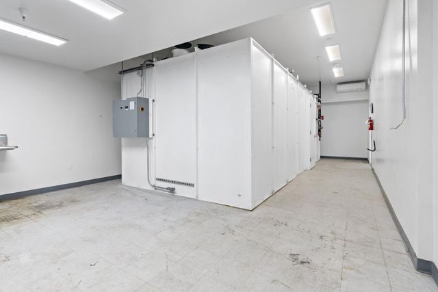 101 Airport Road, King City, CA 93930