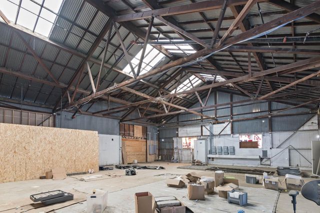 101 Airport Road, King City, CA 93930