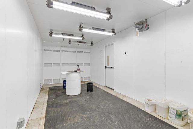 101 Airport Road, King City, CA 93930