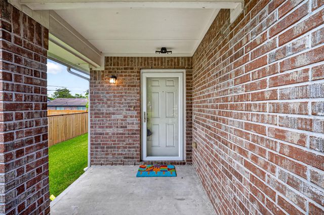 13022 Cherton Court, Houston, TX 77045