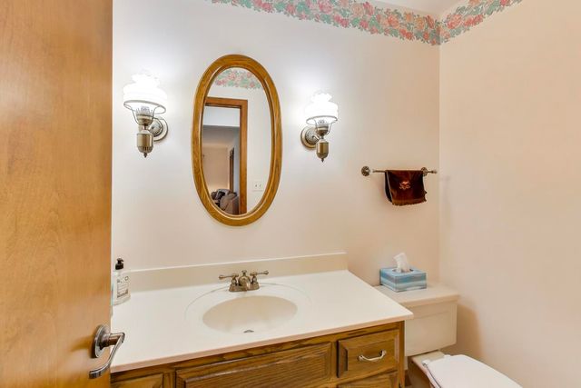 36W787 Red Haw Lane, St. Charles, IL 60174