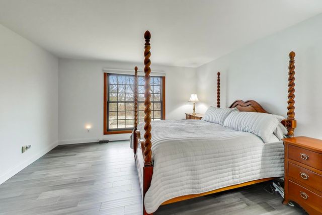 36W787 Red Haw Lane, St. Charles, IL 60174