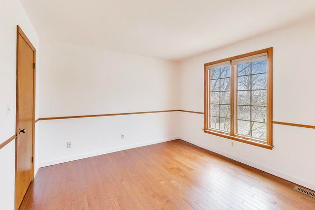 36W787 Red Haw Lane, St. Charles, IL 60174