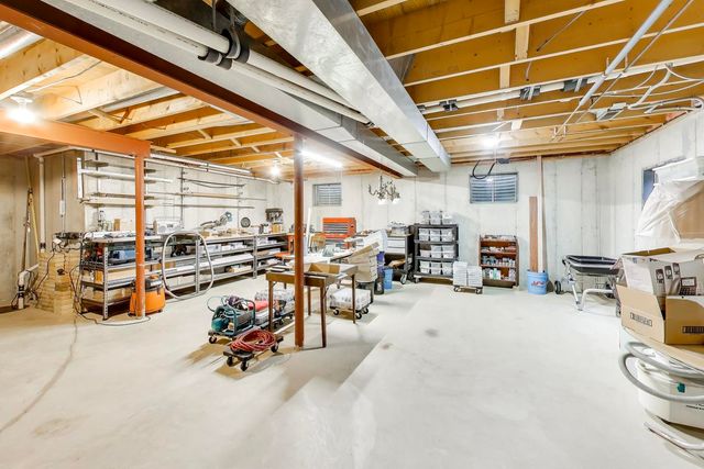 36W787 Red Haw Lane, St. Charles, IL 60174