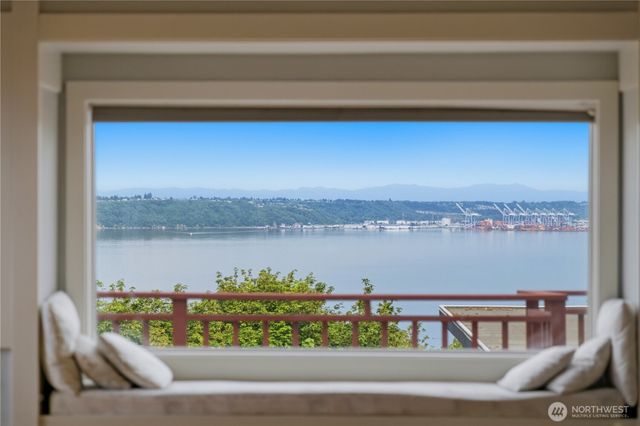 3716 N 39th Street, Tacoma, WA 98407