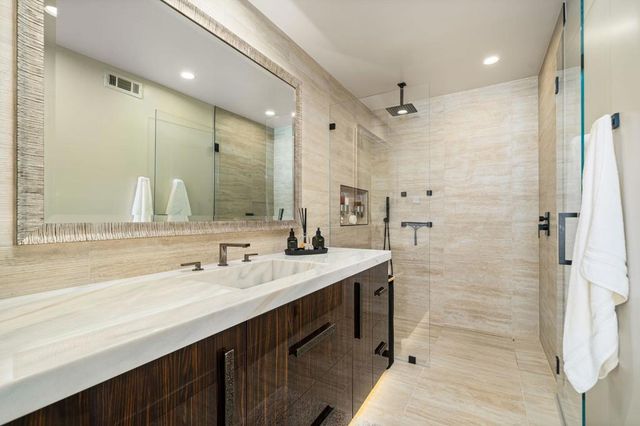 49240 Avenue Vista Bonita, La Quinta, CA 92253