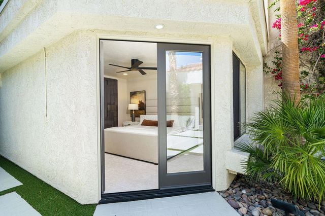 49240 Avenue Vista Bonita, La Quinta, CA 92253