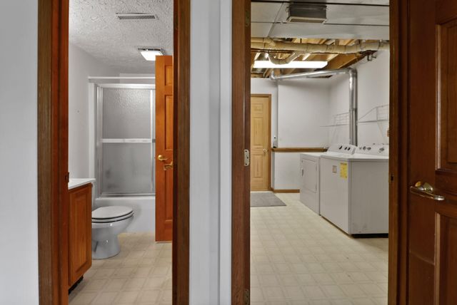 860 N 550 E, Westville, IN 46391