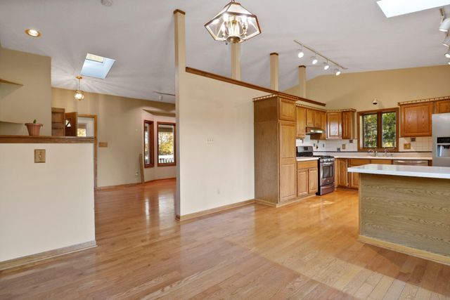 860 N 550 E, Westville, IN 46391