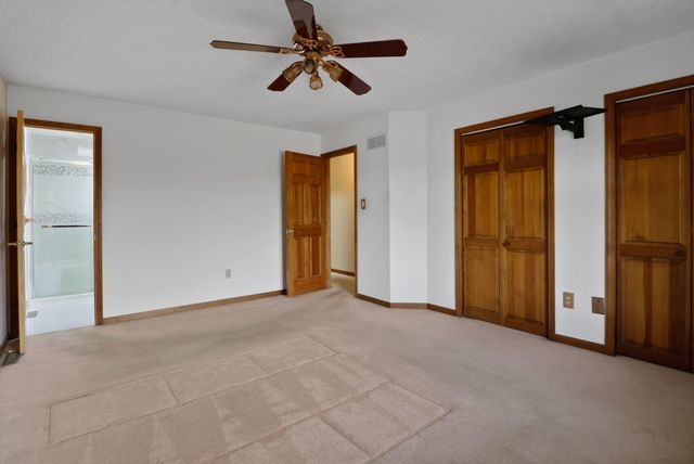 860 N 550 E, Westville, IN 46391