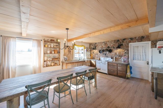 3080 BIBLE HILL RD, Parsons, TN 38363