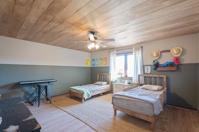 3080 BIBLE HILL RD, Parsons, TN 38363