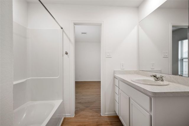 104 Pine Bend Court, Magnolia, TX 77354