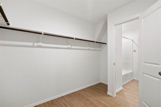 104 Pine Bend Court, Magnolia, TX 77354