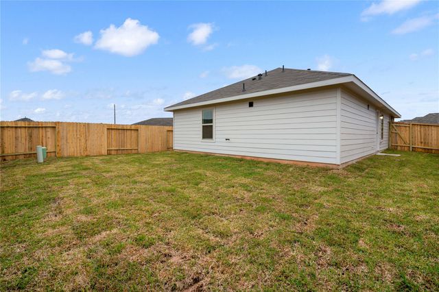 104 Pine Bend Court, Magnolia, TX 77354