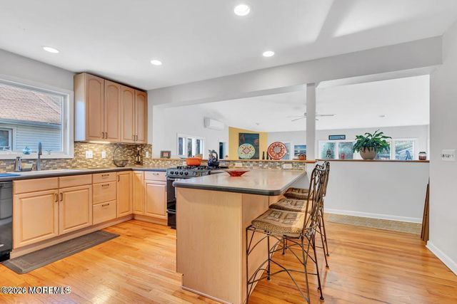 708 New York Boulevard, Sea Girt, NJ 08750
