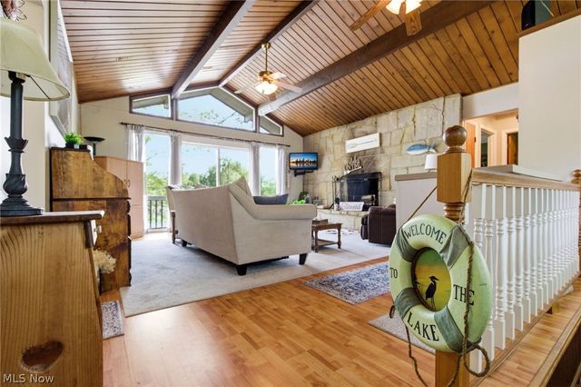 2410 Plum Creek Drive, Roaming Shores, OH 44084