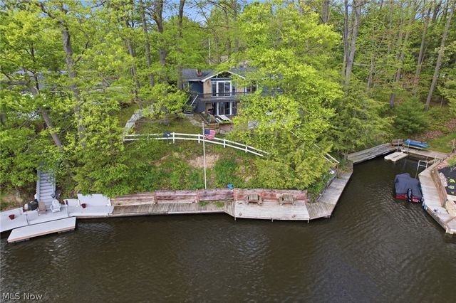2410 Plum Creek Drive, Roaming Shores, OH 44084