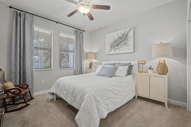 4926 SOUTHERN VALLEY LOOP, Brooksville, FL 34601
