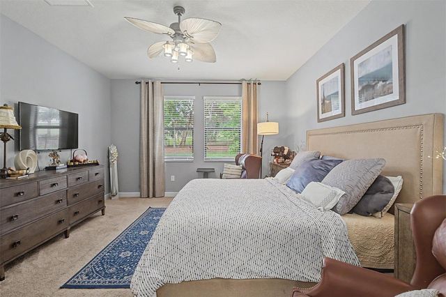 4926 SOUTHERN VALLEY LOOP, Brooksville, FL 34601
