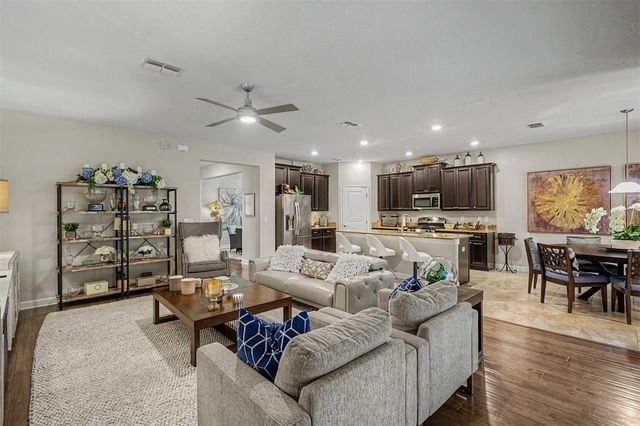 4926 SOUTHERN VALLEY LOOP, Brooksville, FL 34601