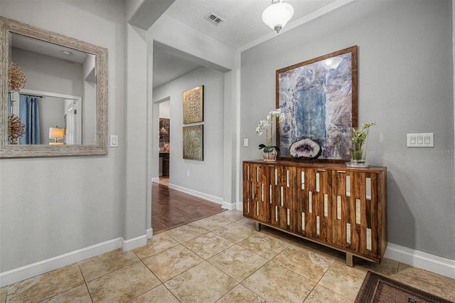 4926 SOUTHERN VALLEY LOOP, Brooksville, FL 34601