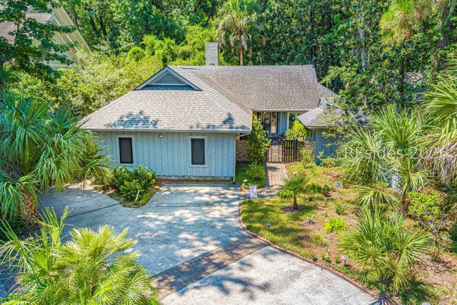 53 Lawton Rd, Hilton Head Island, SC 29928