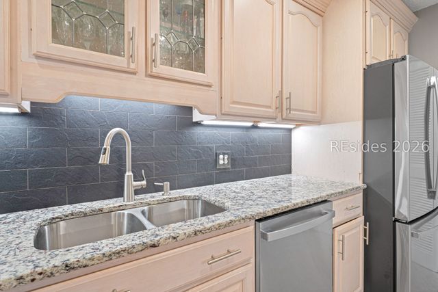 53 Lawton Rd, Hilton Head Island, SC 29928